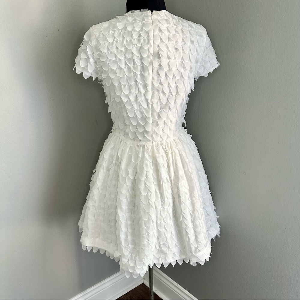 OMR x ELLIATT: Amberwing Dress In White Size S - Picture 3 of 16